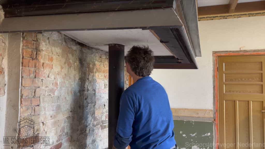 Schoorsteen reinigen Hoofddorp rookkanaal Schoorsteen reinigen Hoofddorp rookkanaal